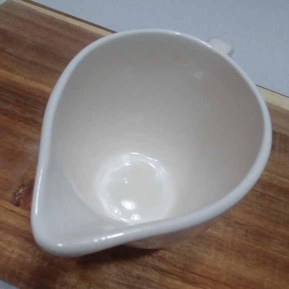 POUR Pitcher Rae Dunn gravy boat Artisan Collection By Magenta - Picture 3 of 5